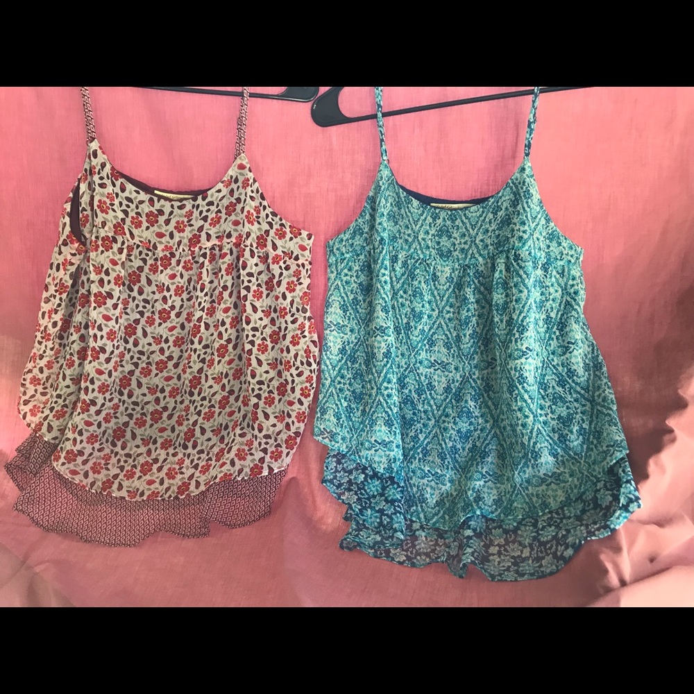Ladies dress and/or casual tops.